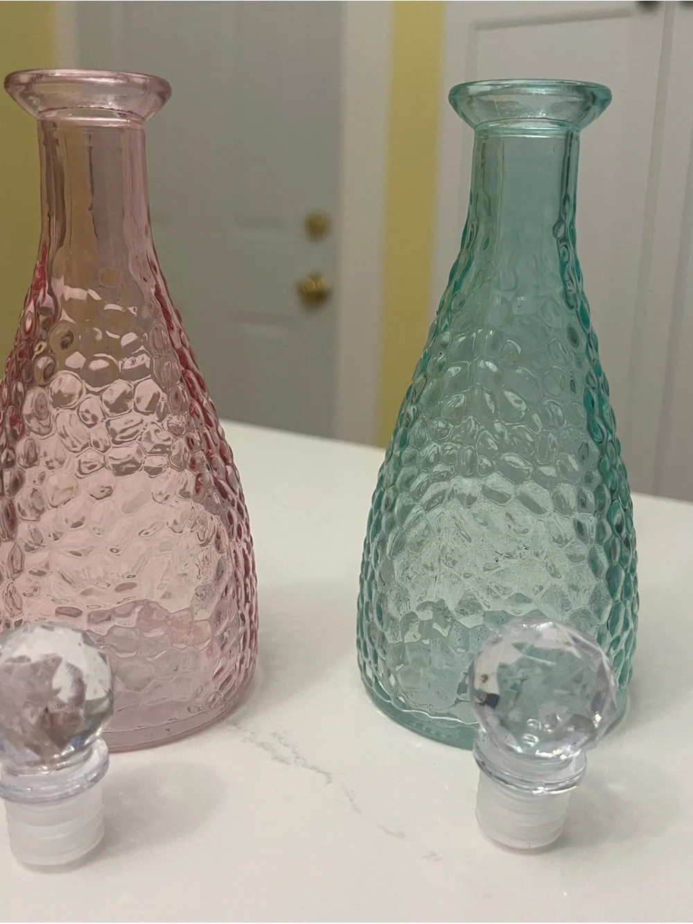 Set 2. Decorative Glass Hammered with Faceted Stopper - Pink and Aqua